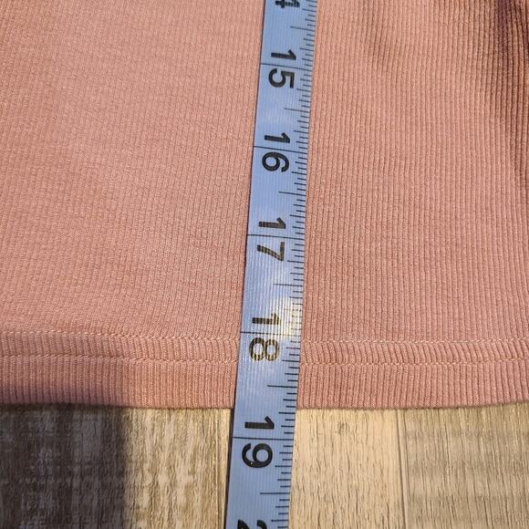 Unknown brand medium women's light salmon pink v-neck blouse - Picture 7 of 7